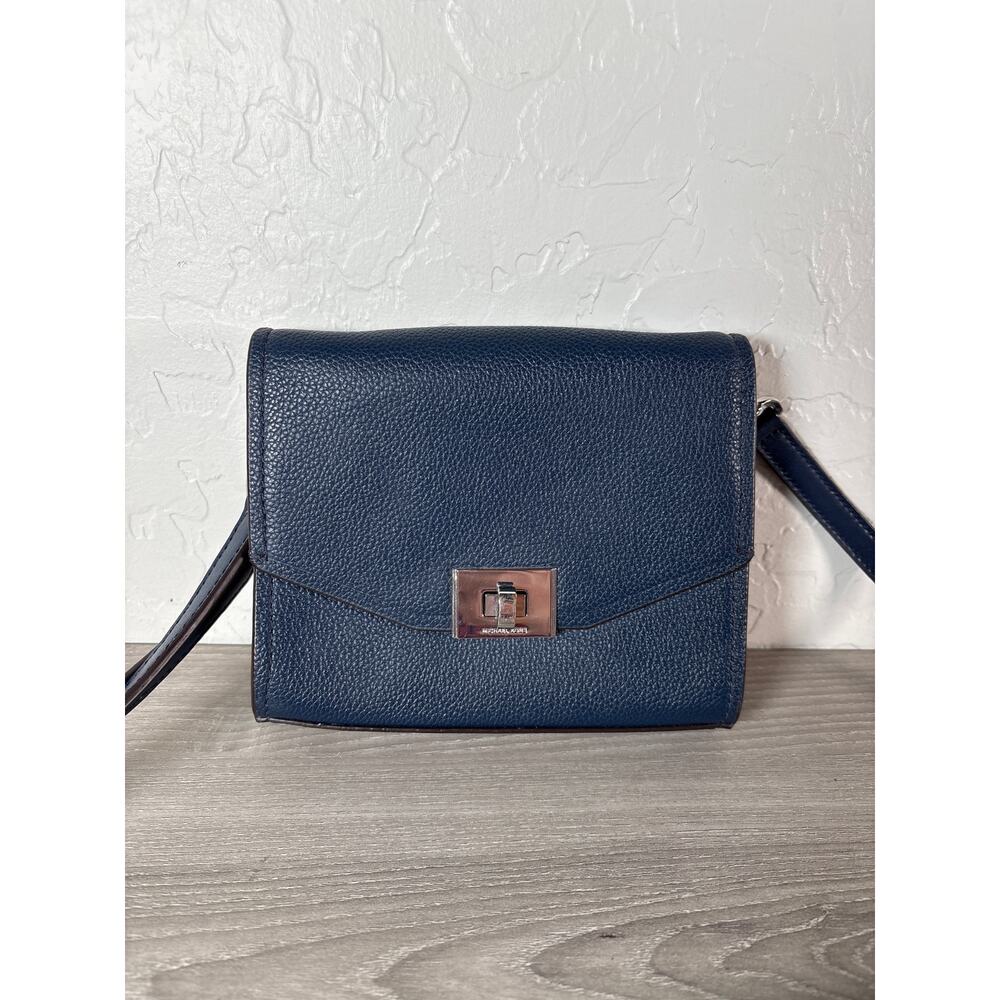 MICHAEL KORS Cassie XS Turnlock Clutch Crossbody Navy Blue Leather